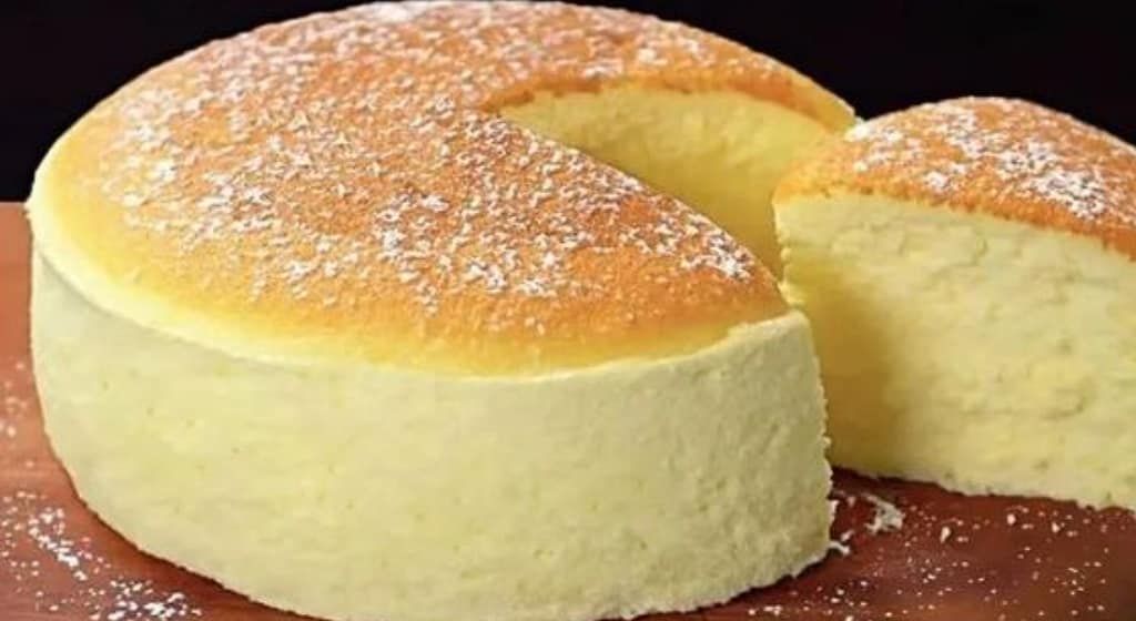 Pão de ló bolo fácil de liquidificador Pão de ló