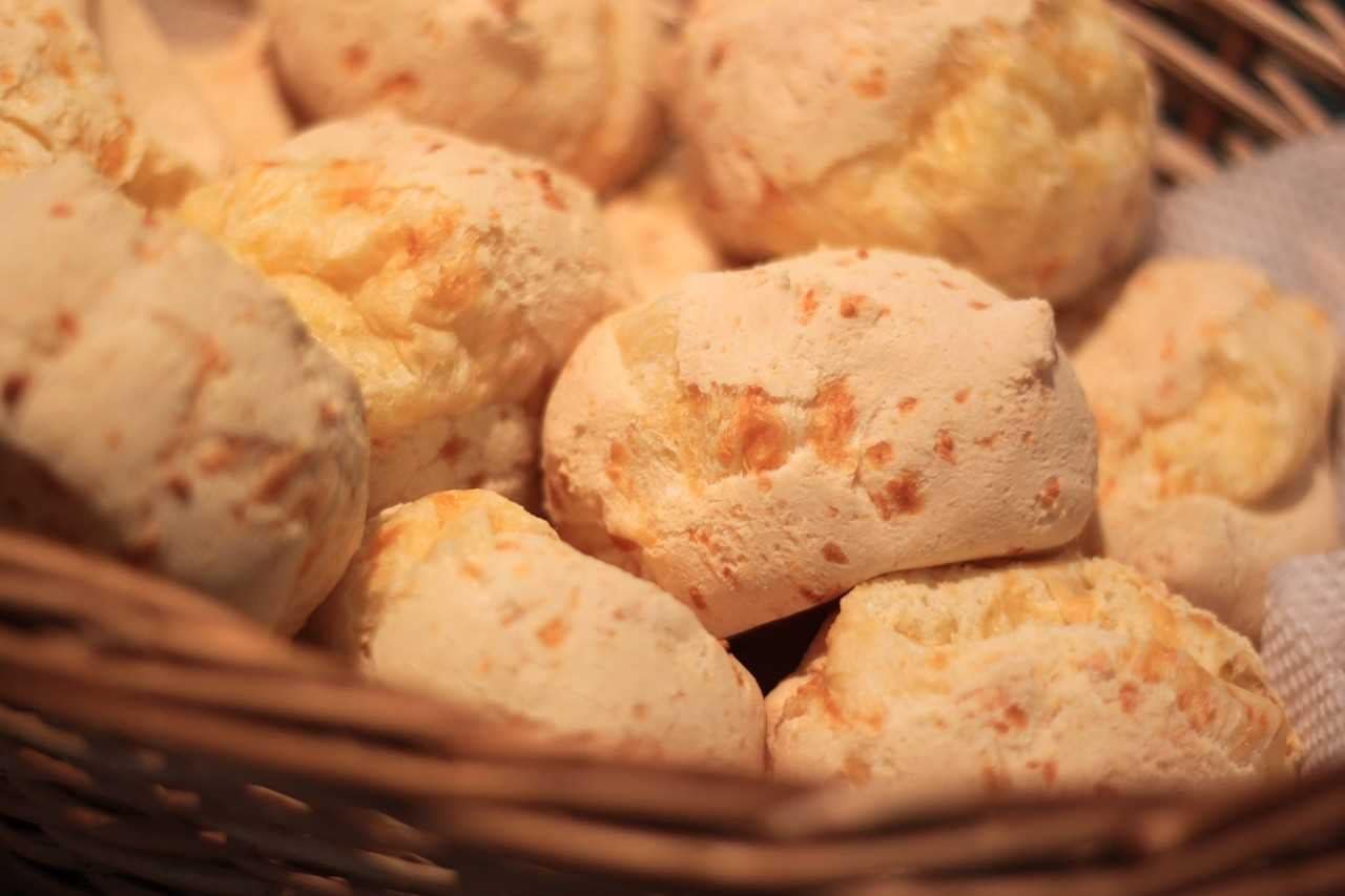 PÃO DE QUEIJO DE LIQUIDIFICADOR pão de queijo de liquidificador