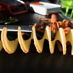 Batata no palito - Pirulito de batata frita crocante Batata no palito