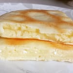 Pão de queijo na frigideira de tapioca Pão de queijo na frigideira de tapioca