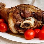 Pernil de Porco Assado: Suculento e Dourado para Brilhar na Sua Mesa Pernil de Porco Assado