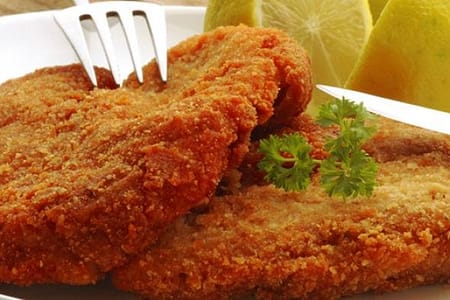 BIFE À MILANESA NO FORNO