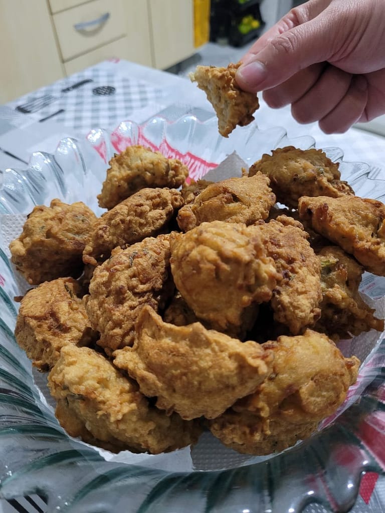 Bolinho de Arroz com sardinha: Receita Simples e Deliciosa! Bolinho de Arroz com Sardinha: Receita Simples e Deliciosa!